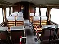 Die speziell für den Alpen-See-Express eingebaute 2+2-Bestuhlung in einem Triebzug der Baureihe 601