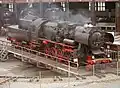 52 8079 auf der Dreh­schei­be im Eisen­bahn­mu­seum Bw Dres­den-Alt­stadt