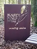Station&nbsp;1: Stele „mutig sein“ beim Hotel Kloster Damme.