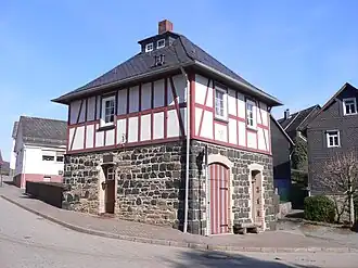 Backhaus Dernbach, ehem. auch Rathaus, heute Privatbesitz, Ferienwohnung