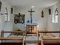 Innenraum mit Gedenktafel