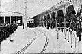 Juni 1925: „Der erste Zug mit den Festteilnehmern fährt, begrüßt von den Straßenbahnern und deren Musikkapelle, im Bahnhof Hütteldorf ein.“[13]