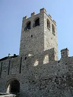 Burg (11. Jh.)
