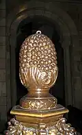 Detail des barocken Taufbeckens