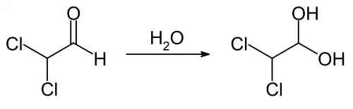 Hydrolyse von Dichloracetaldehyd zu Dichloracetaldehyd-Monohydrat
