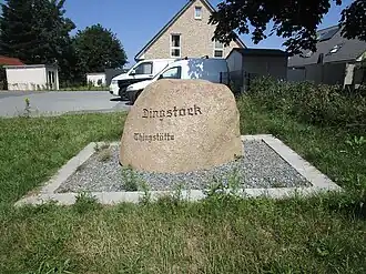 Gedenkstein in Rieseby zur Erinnerung an den Thingplatz der Riesebyharde