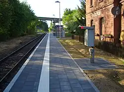 Erneuerter Bahnsteig