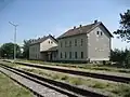 Aufnahmegebäude vom Bahnhof Dobermannsdorf