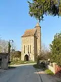 Donjon der ehemaligen Burg Dangy