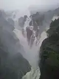 Dudhsagar-Wasserfälle im August