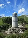 Grenzstein 147 am Haldenwanger Eck, südlichster Punkt Deutschlands, Dreiländereck Bayern/Vorarlberg/Tirol, 1986 errichtet
