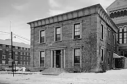 Dubuque County Jail in Dubuque, seit 1972 im NRHP gelistet[6]