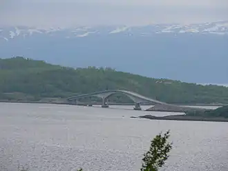 Dyrøybrua