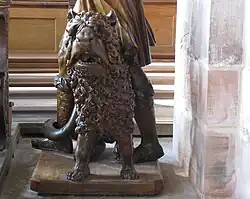 Löwe neben Samson