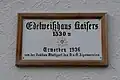 Schild mit Jahreszahl