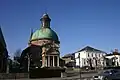 Kirche St. Joseph, neben der Tourismusauskunft im Zentrum Waterloos