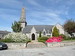Kirche Saint-Pierre et Saint-Paul in Malguénac
