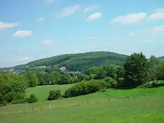 Der Ehrenberg am Nordwestrand der Hochflächen