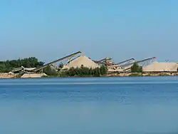 Kiesabbau am Nordufer des Sees (2012)