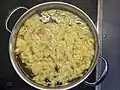 Einlaufsuppe aus Gemüsebrühe und Ei