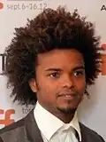 Eka Darville spielt Malcolm Ducasse
