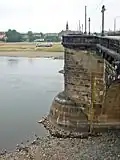 Wasserstand der Elbe bei 50 cm am Pegel Dresden am 12. August 2015 um 7:58 Uhr