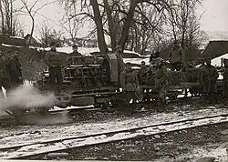 Aus dem Landwehrzug entwickelter Austro-Daimler Generatorzug bei Dombo