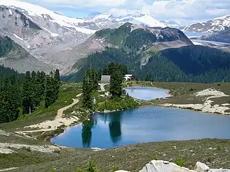 Der Elfin Lake und der Opal Cone