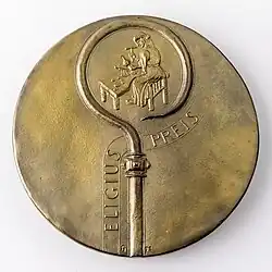 Eligiuspreis-Medaille (von 1992 bis 2019 vergebene Form) des Preisträgers Peter Götz Güttler (Bronzierter Weißmetallguss, 106 mm, um 700 g)