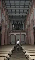 Blick zur Orgel
