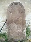Gedenkstein an der Kirche