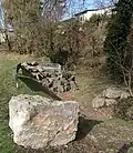 Erdbach-Einschlupf, fünfte (unterste) Versickerungsstelle und versperrter Einstieg (2022)
