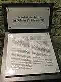 Tafel zur Opfer-Bergung durch Soldaten