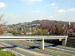 Die damalige B&nbsp;227 bei Essen-Kupferdreh ist heute Teil der A&nbsp;44.