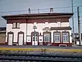 Empfangsgebäude des früheren Bahnhofs