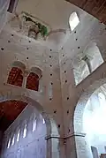 Prioratskirche, Vierung, Nordecke
