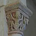 Kapitell, hockende Atlanten