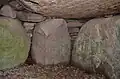 Inneres des Bodendenkmals „Räuberhöhle“ im FFH-Teilgebiet Gehege Idstedtwege