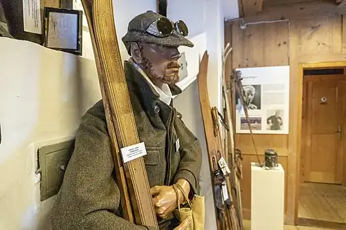 Ein Exponat der Dauerausstellung im FIS Skimuseum Damüls