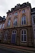 Dehn-Palais