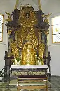 Altar im Seitenschiff mit der Madonna im Strahlenkranz