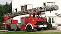 Drehleiter mit Korb DLK 23-12