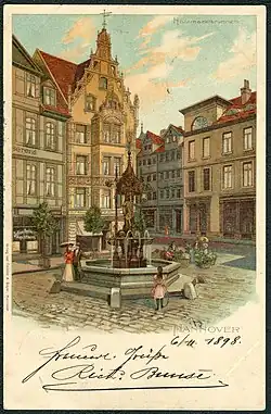 Der Brunnen von 1896 ebenerdig; Lithografie der Druckerei Fiedeler & Bayer
