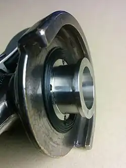 Flach­zapfkopf, geschlossen