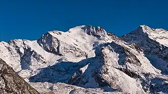 Fletschhorn (Bildmitte) im Winter
