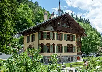 Gemeindeamt, ehemalige Villa Draxl