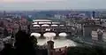 Die Arno-Brücken in Florenz
