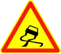 AK4: Glatte Fahrbahn