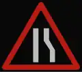 XA3a: Einseitig rechts verengte Fahrbahn (Chaussée rétrécie par la droite)