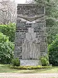 Kriegerdenkmal Darstellungsmotiv Flammen